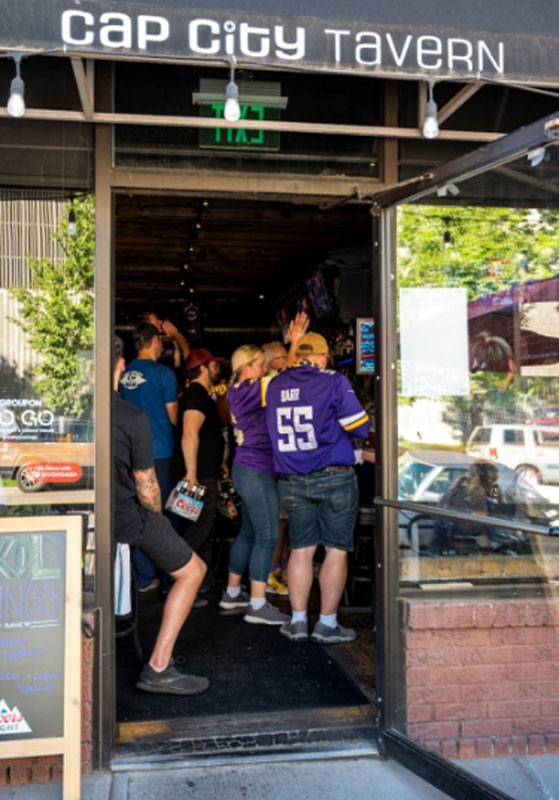 National Wine and Cheese Day event photo
